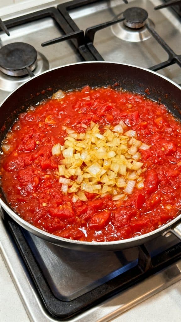 Creamy Vegan Tomato Cashew Pasta
