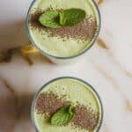 Green Smoothie with Kale & Pineapple