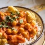 Crockpot Vegan Tikka Masala – Cauliflower & Chickpeas