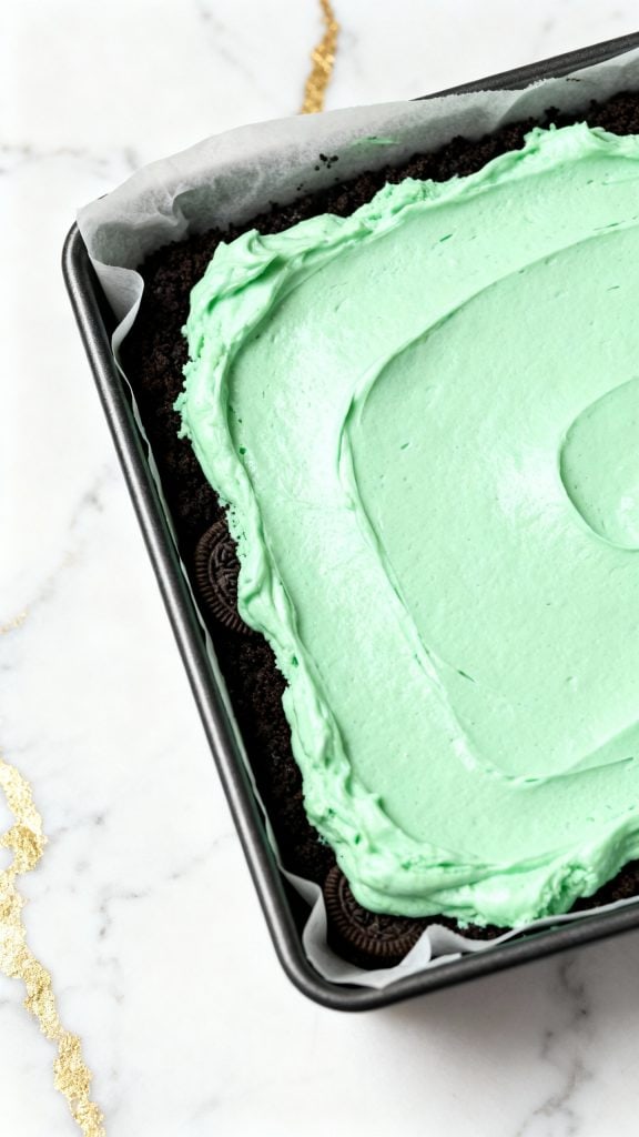 No-Bake Mint Oreo Bars for St. Patrick&rsquo;s Day