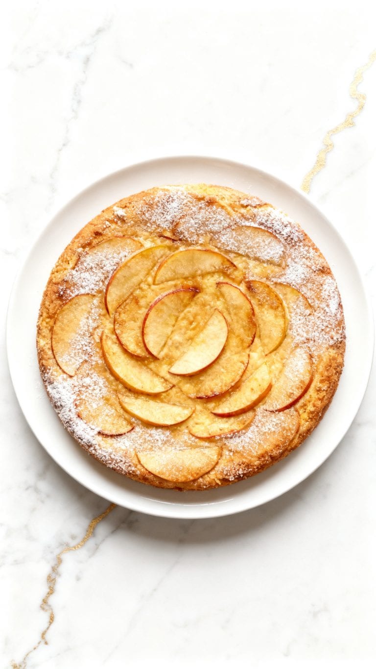 Classic Italian Apple Cake